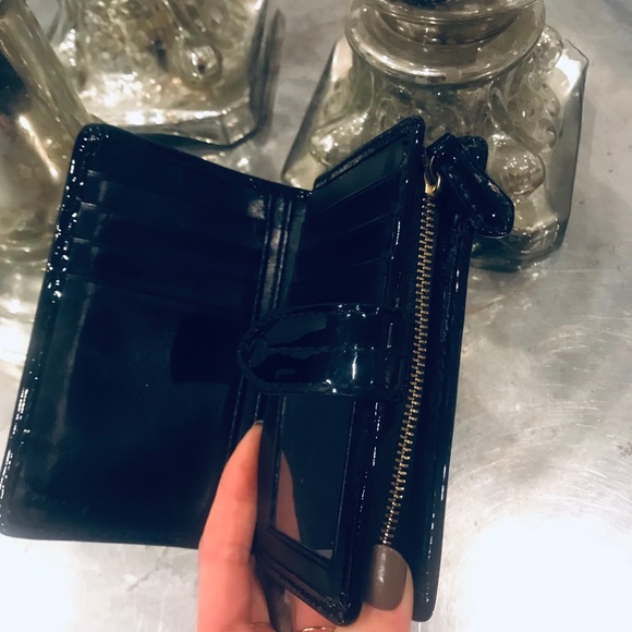 Authentic coach wallet patent leather - Picture 5 of 5